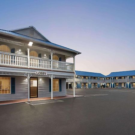 Motel Super 8 By Wyndham Foley Extérieur photo