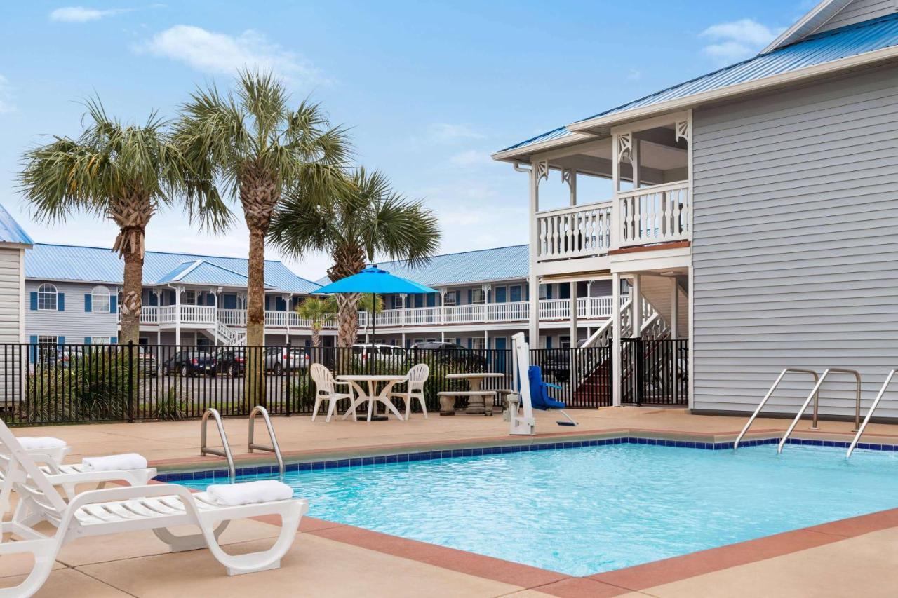 Motel Super 8 By Wyndham Foley Extérieur photo