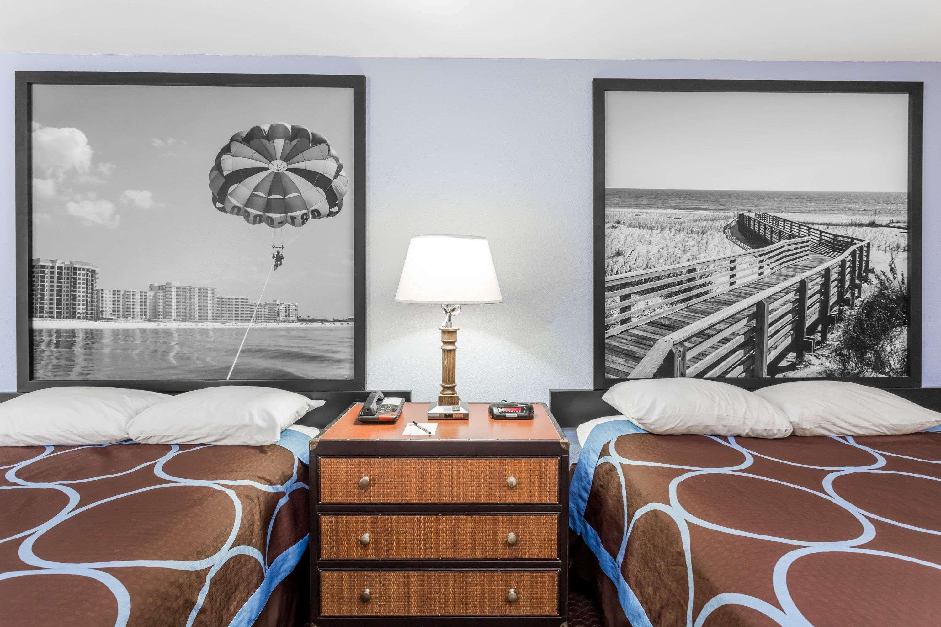 Motel Super 8 By Wyndham Foley Extérieur photo