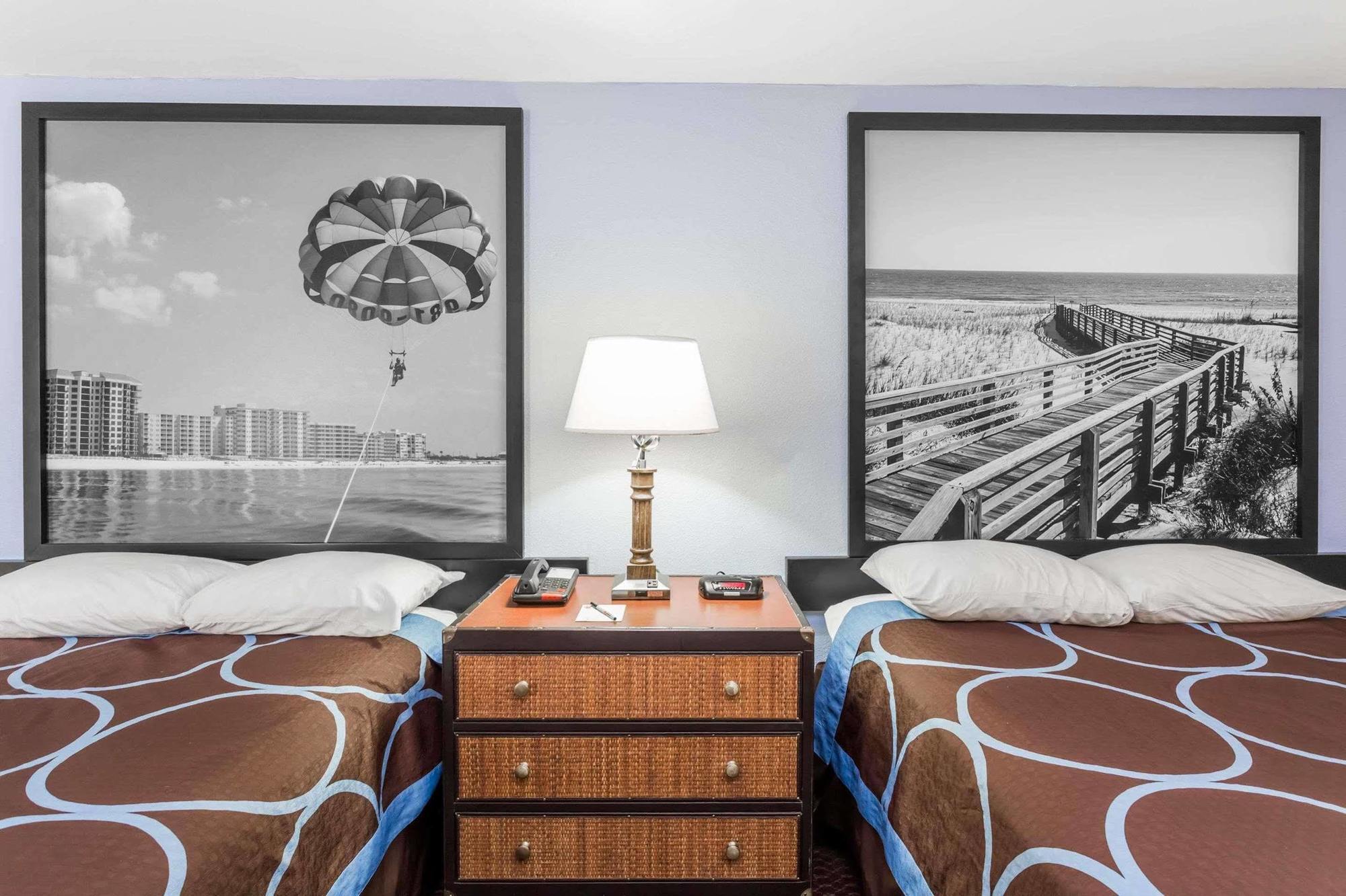Motel Super 8 By Wyndham Foley Extérieur photo