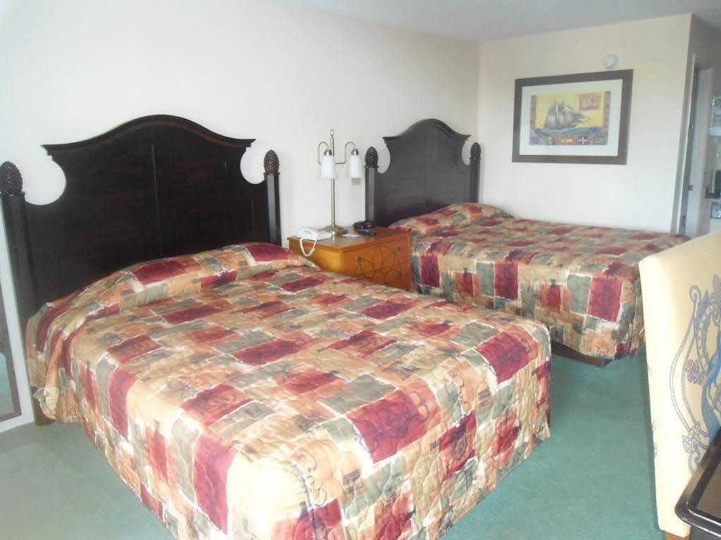 Motel Super 8 By Wyndham Foley Extérieur photo
